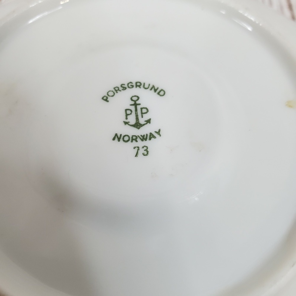 Vintage Porsgrund Norway Farmers Rose Scalloped Porcelain Cup and Saucer Set - Picture 5 of 6